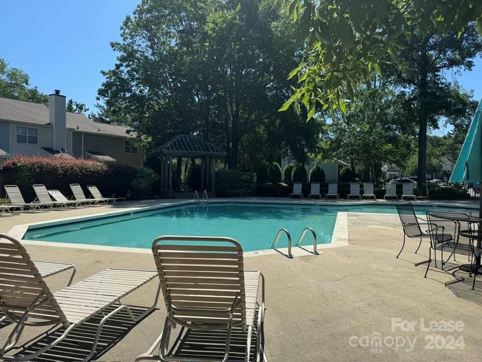 Roxborough - Residential Lease