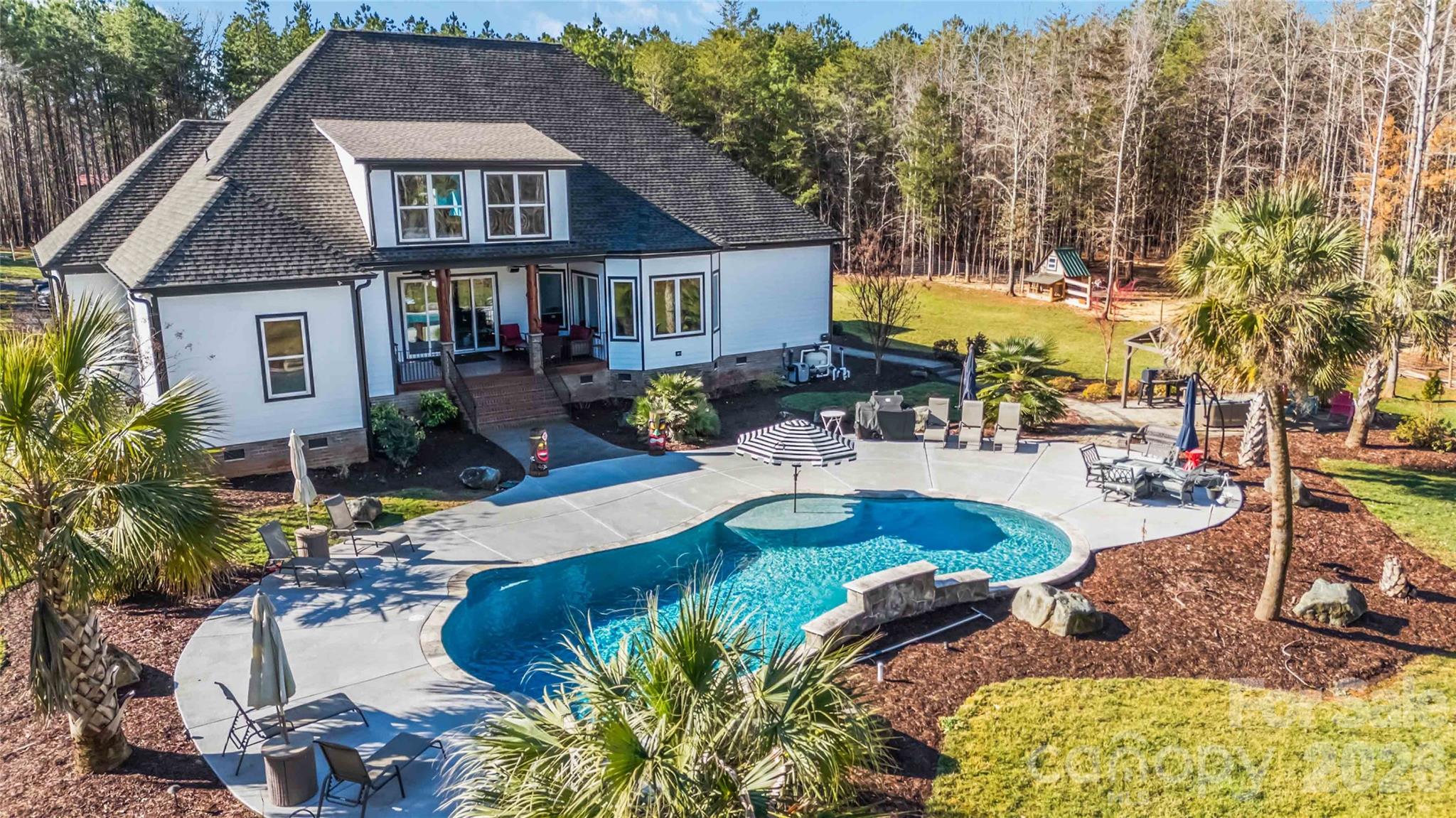 5012 Mount Gallant Road B