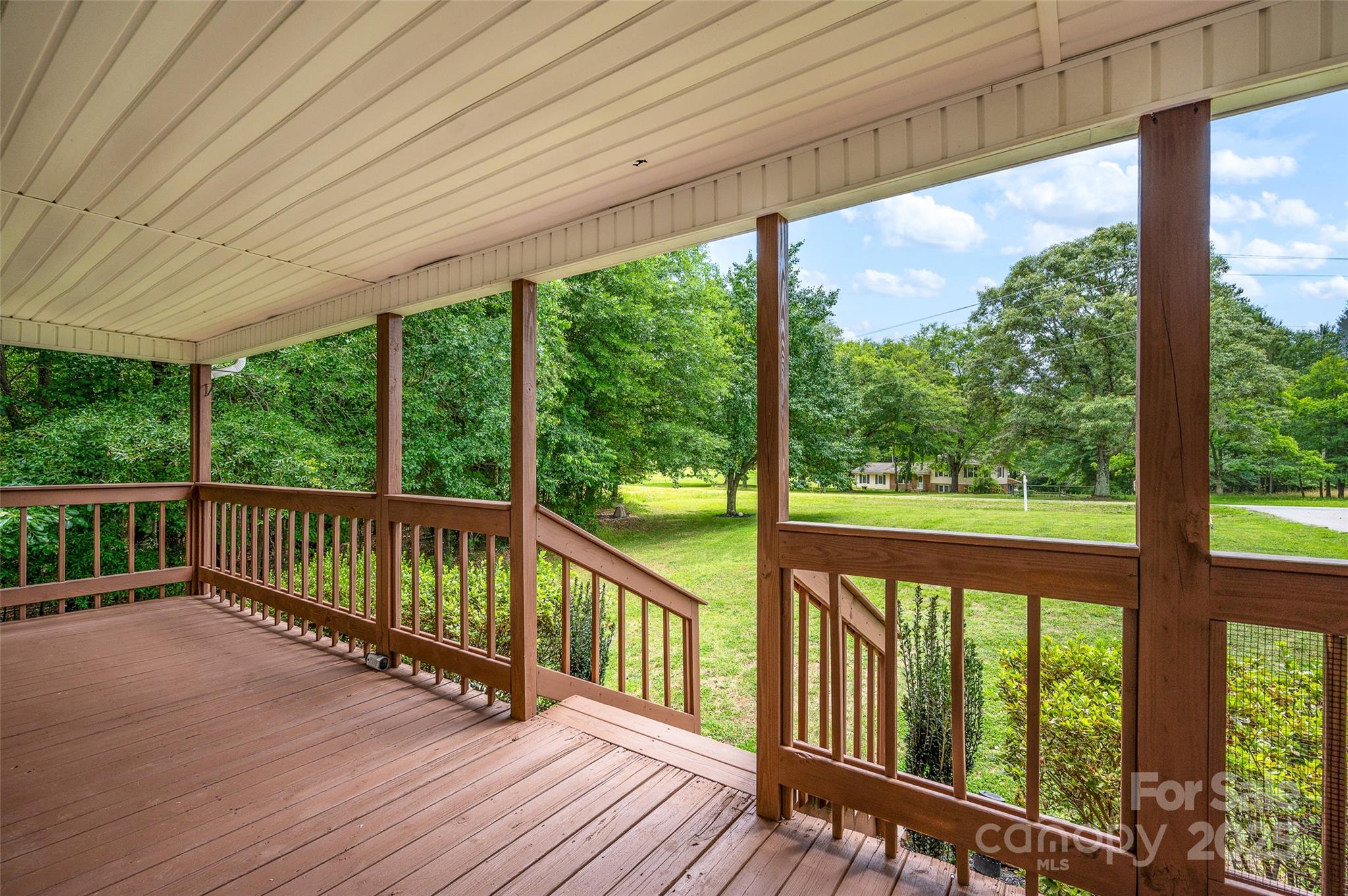 8632 Island Point Road