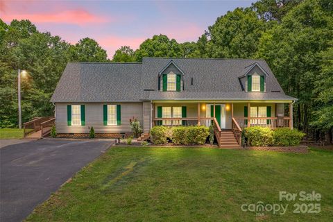 8632 Island Point Road Sherrills Ford NC 28673