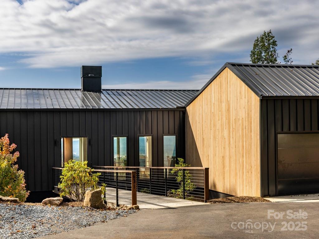 631 Elk Mountain Scenic Highway