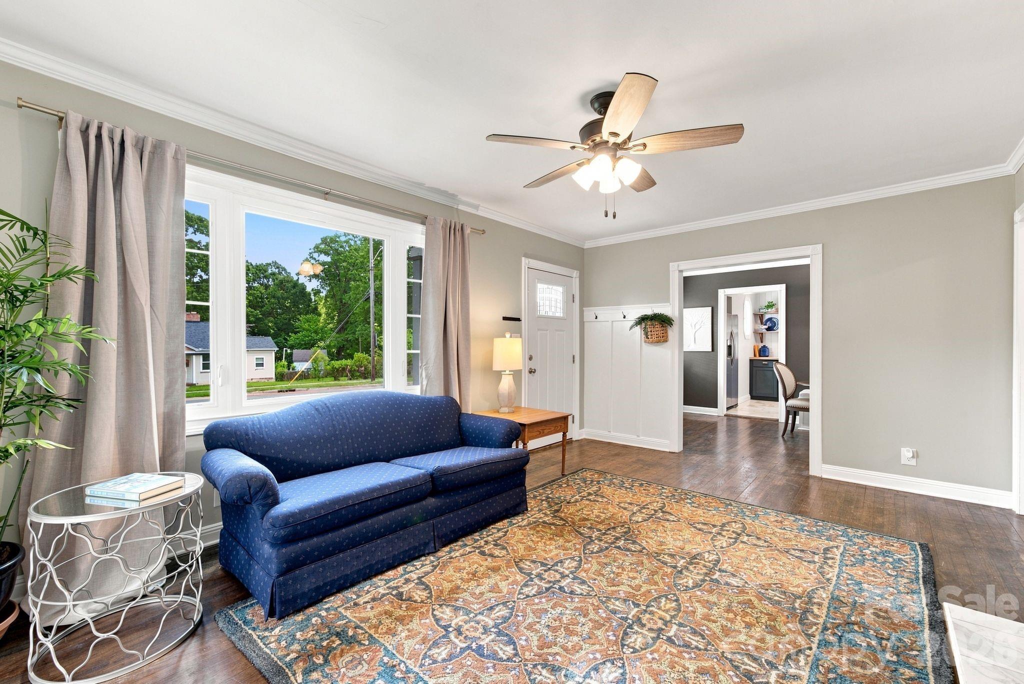 2438 Remount Road