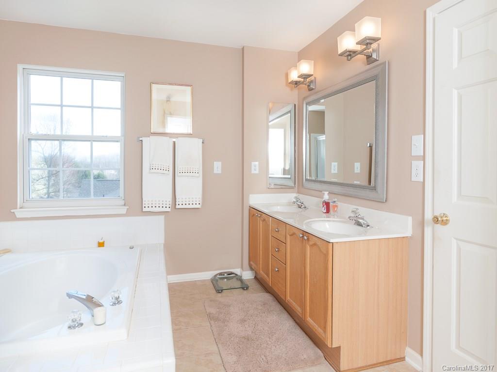 Knightsbridge - Residential