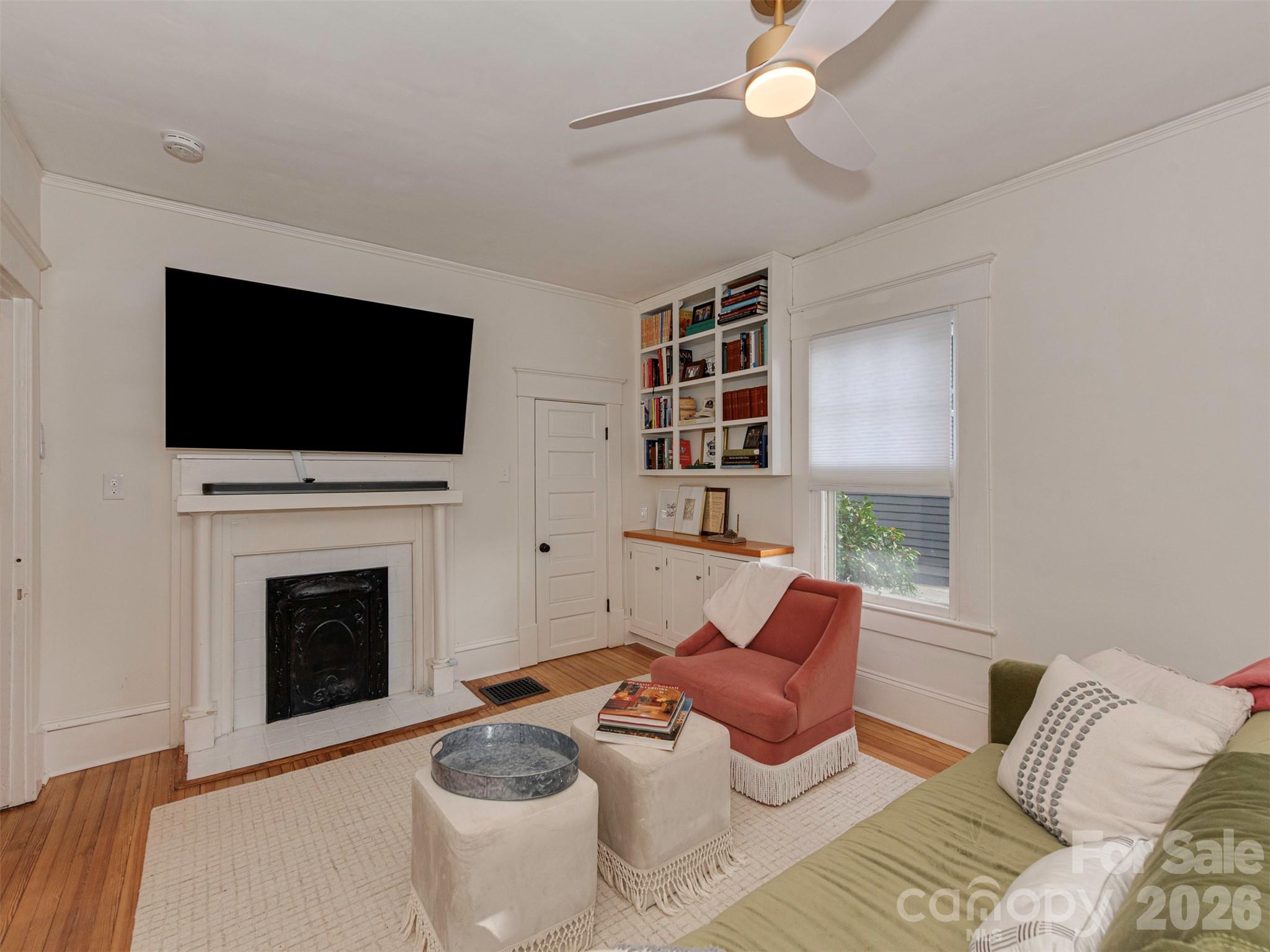 Elizabeth - Residential