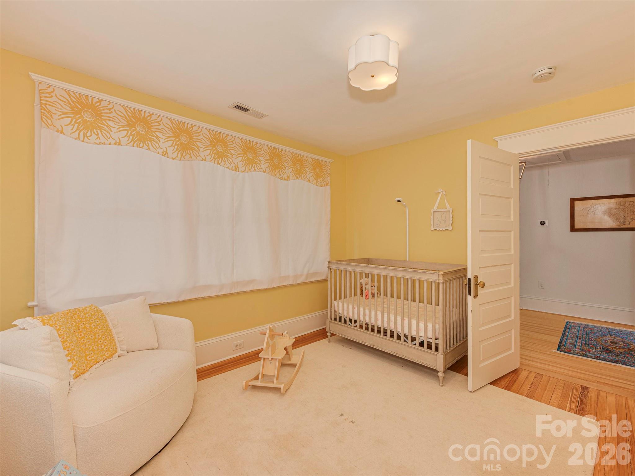 Elizabeth - Residential