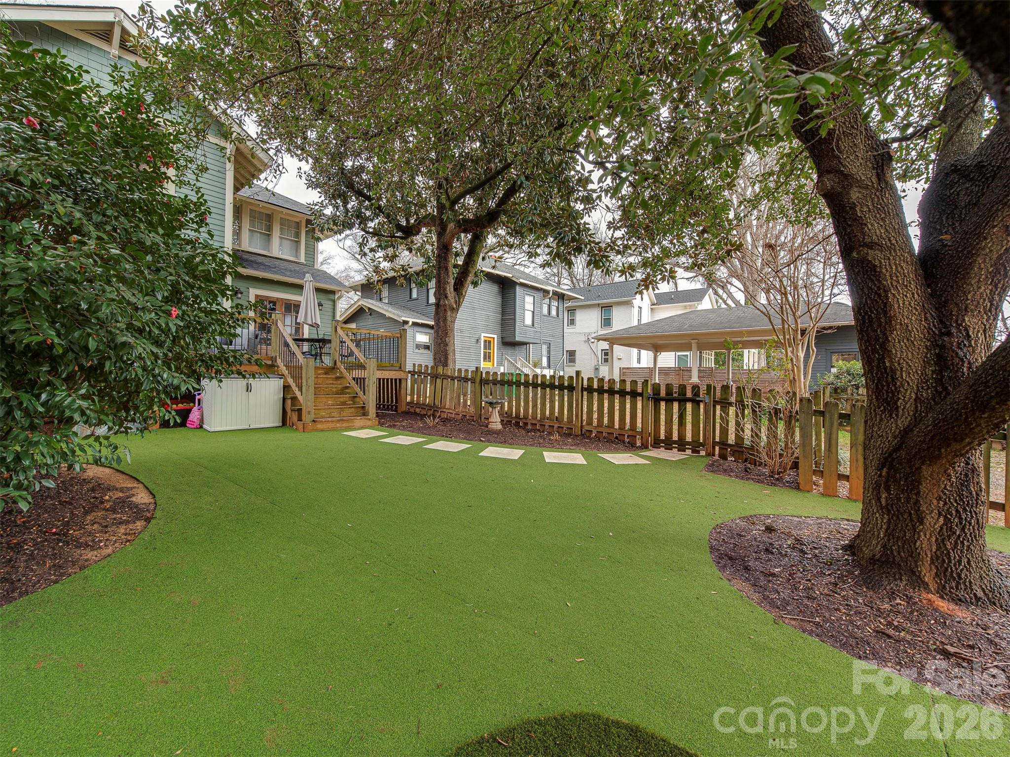 Elizabeth - Residential