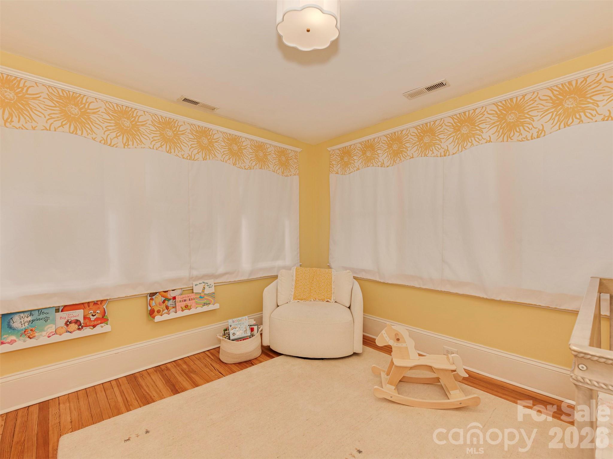 Elizabeth - Residential