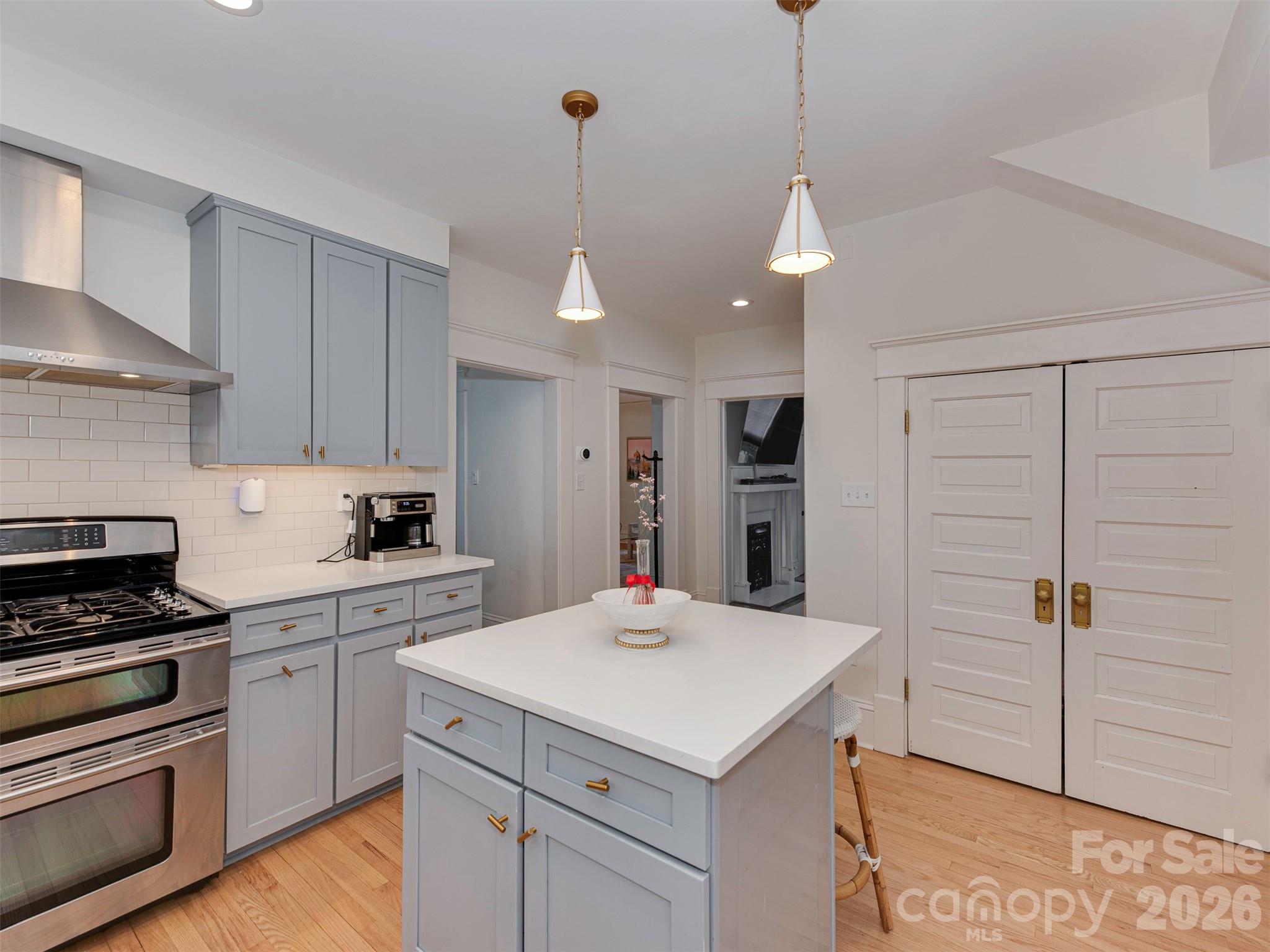 Elizabeth - Residential