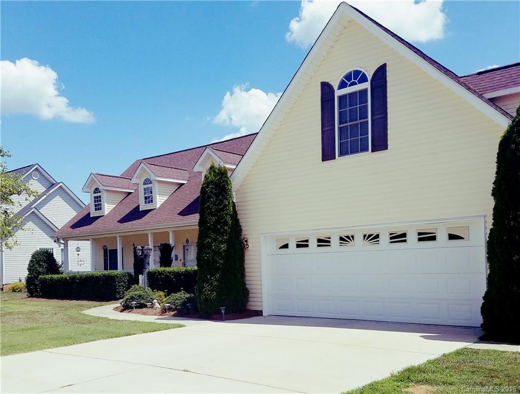 Stoneridge Lakes - Residential