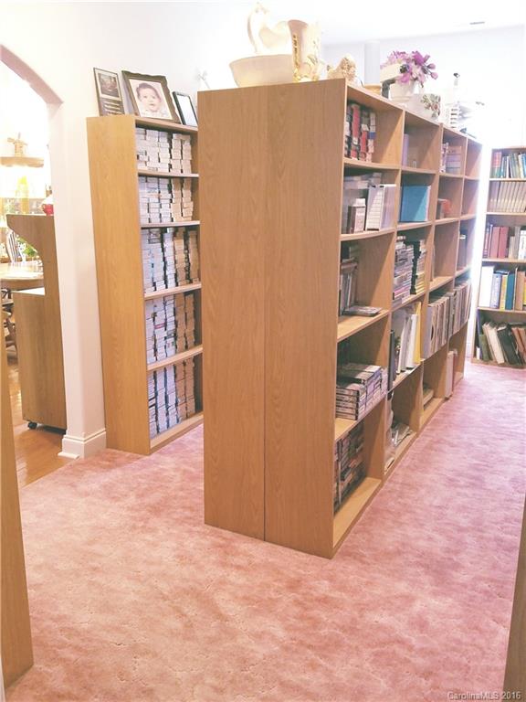 Stoneridge Lakes - Residential