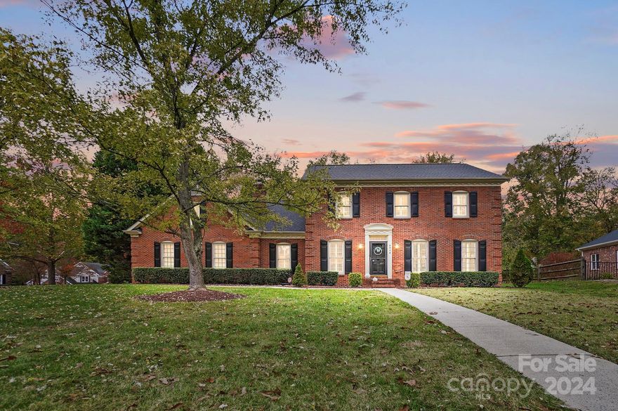 Welcome to 9928 Colvard Circle in Charlotte, NC! This spacious 4-bedroom, 2.5-bath home offers 2,859 sq ft of heated living area. As you step inside, you'll find a cozy family room with a fireplace, ideal for gatherings. There's a separate living room, an eat-in breakfast area, and a dining room, providing plenty of space for entertaining.
The stunning hardwood floors flow throughout the entire home, adding a touch of elegance. The bathrooms and kitchen have been tastefully updated with beautiful tile and granite countertops.
The primary bathroom boasts a large walk-in double shower head, ensuring a relaxing experience. Above the garage, a finished bonus/flex space could serve as an additional bedroom, ensuring versatility in your living space.
One of the highlights of this property is the custom closet work and shutter blinds throughout the entire home. Outdoors, a large corner flat lot, newly fenced and a huge deck overlooks the spacious backyard.
Don't miss this opportunity!