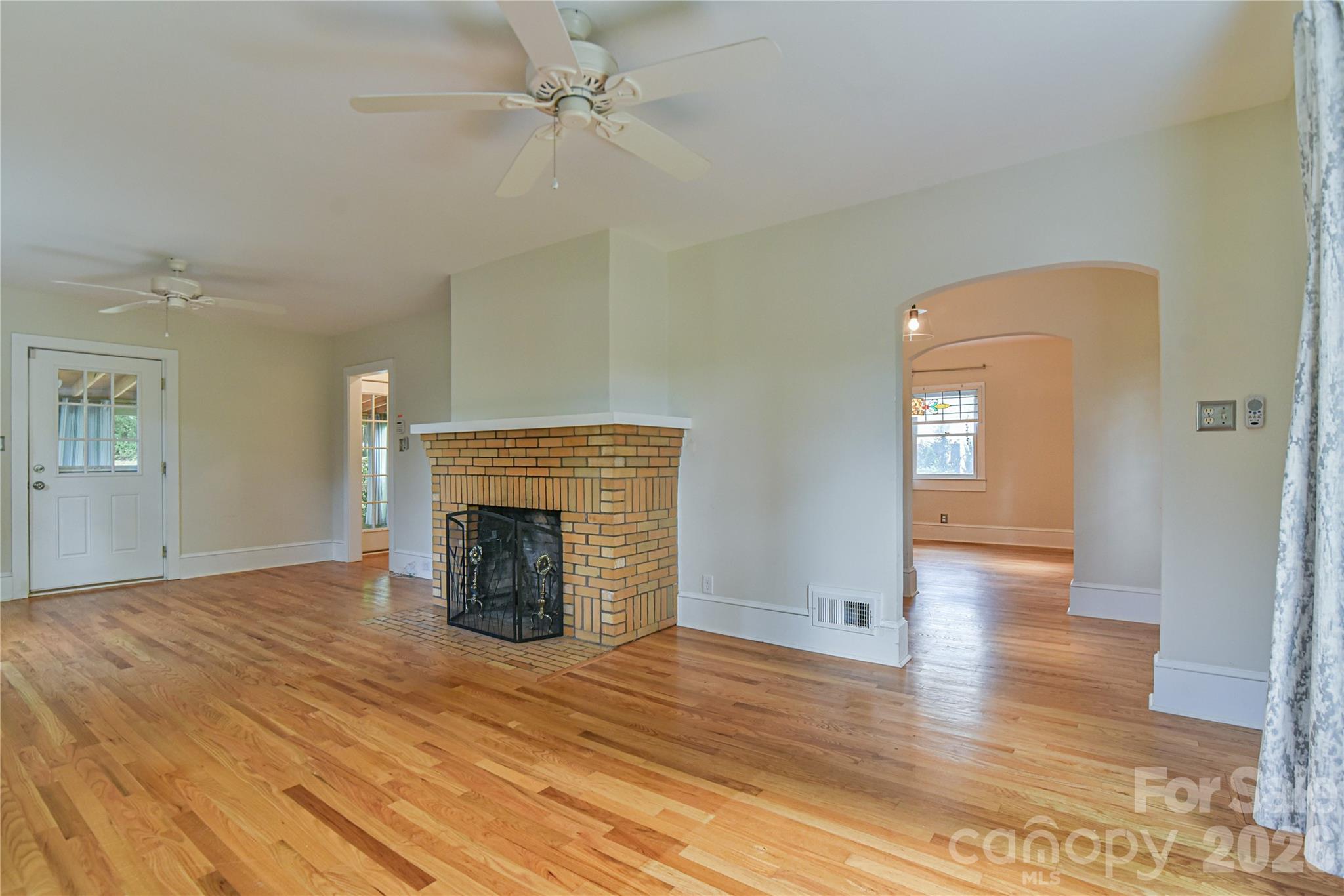 64 Arthur Road