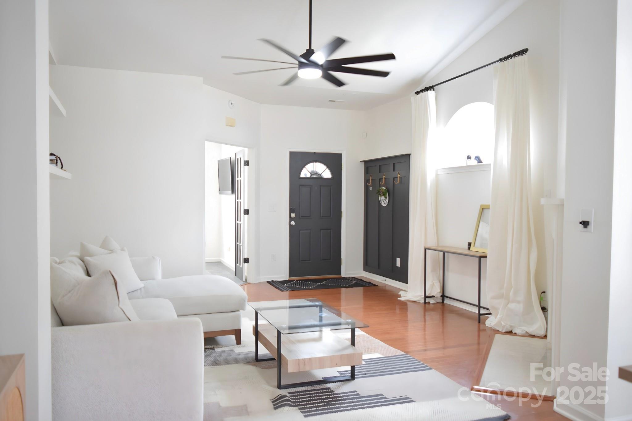 6305 Morningview Court