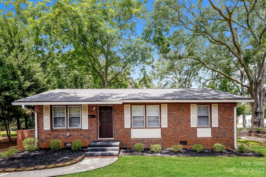 Charming brick-front ranch with special touches throughout including a beautiful archway into the updated kitchen. Large bedrooms, spacious bath, and private yard with mature trees. Make it your own or make it your next investment!