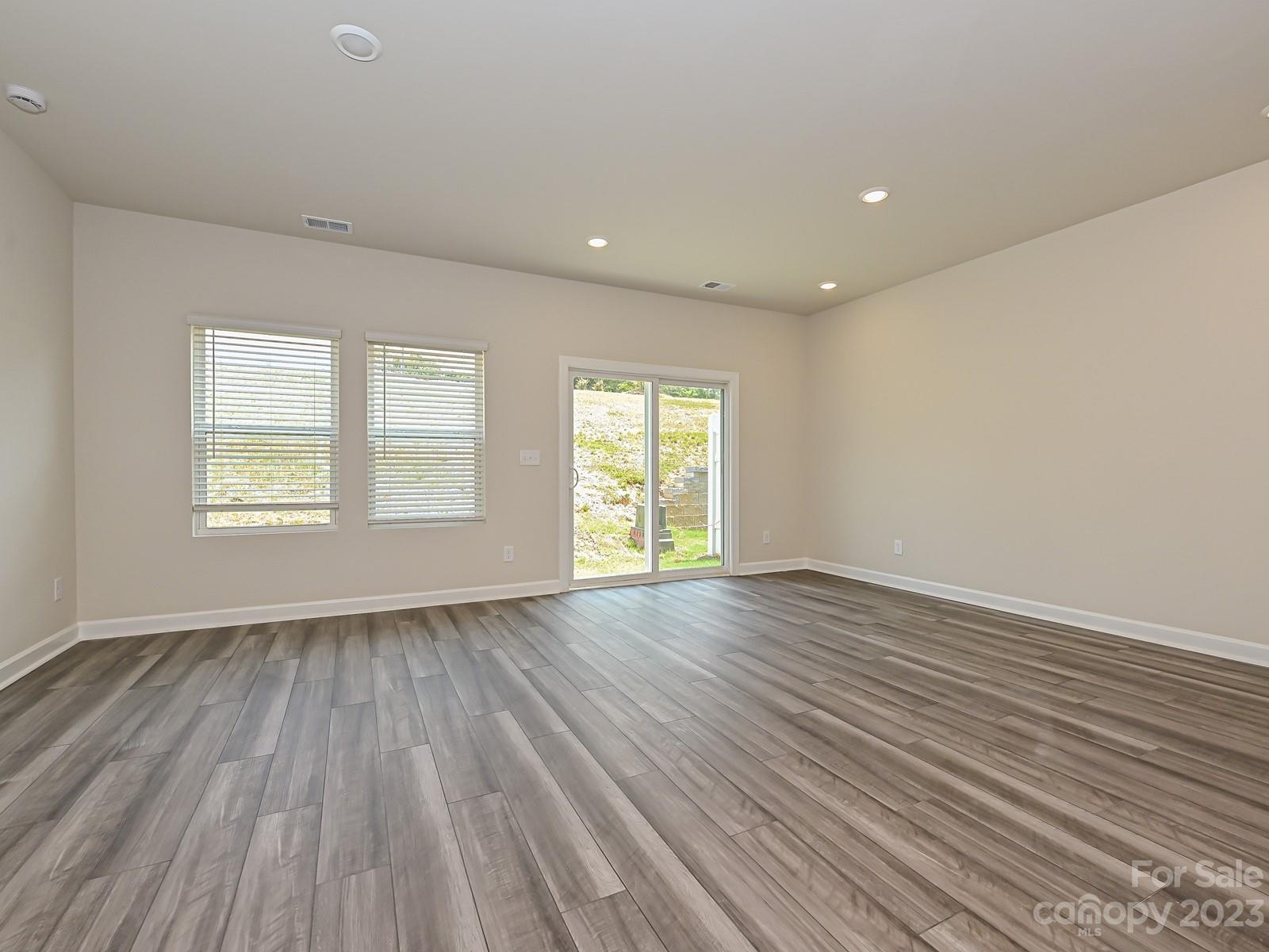 Ashe Downs Townhomes - Residential