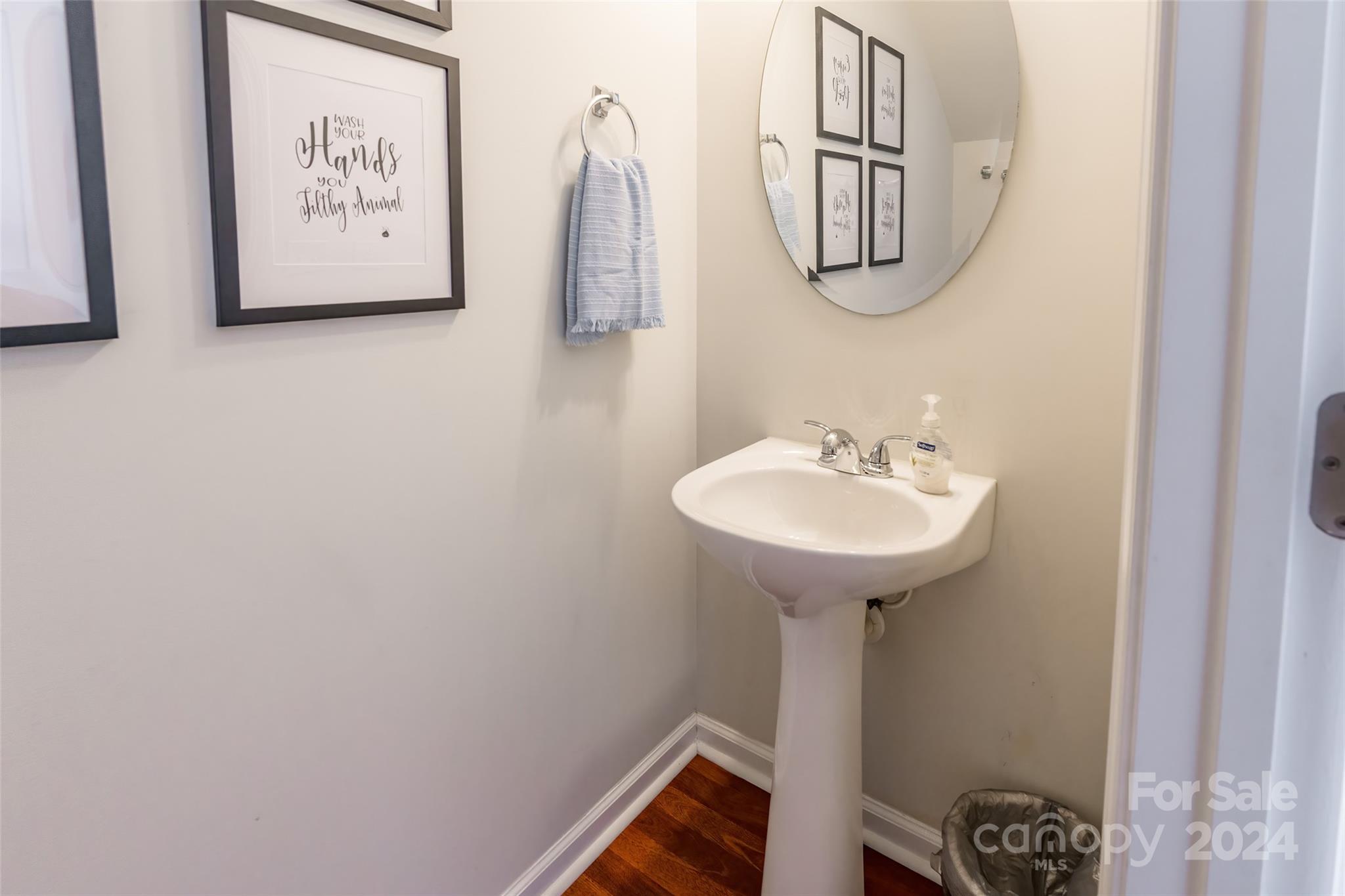 Ridge Pointe - Residential