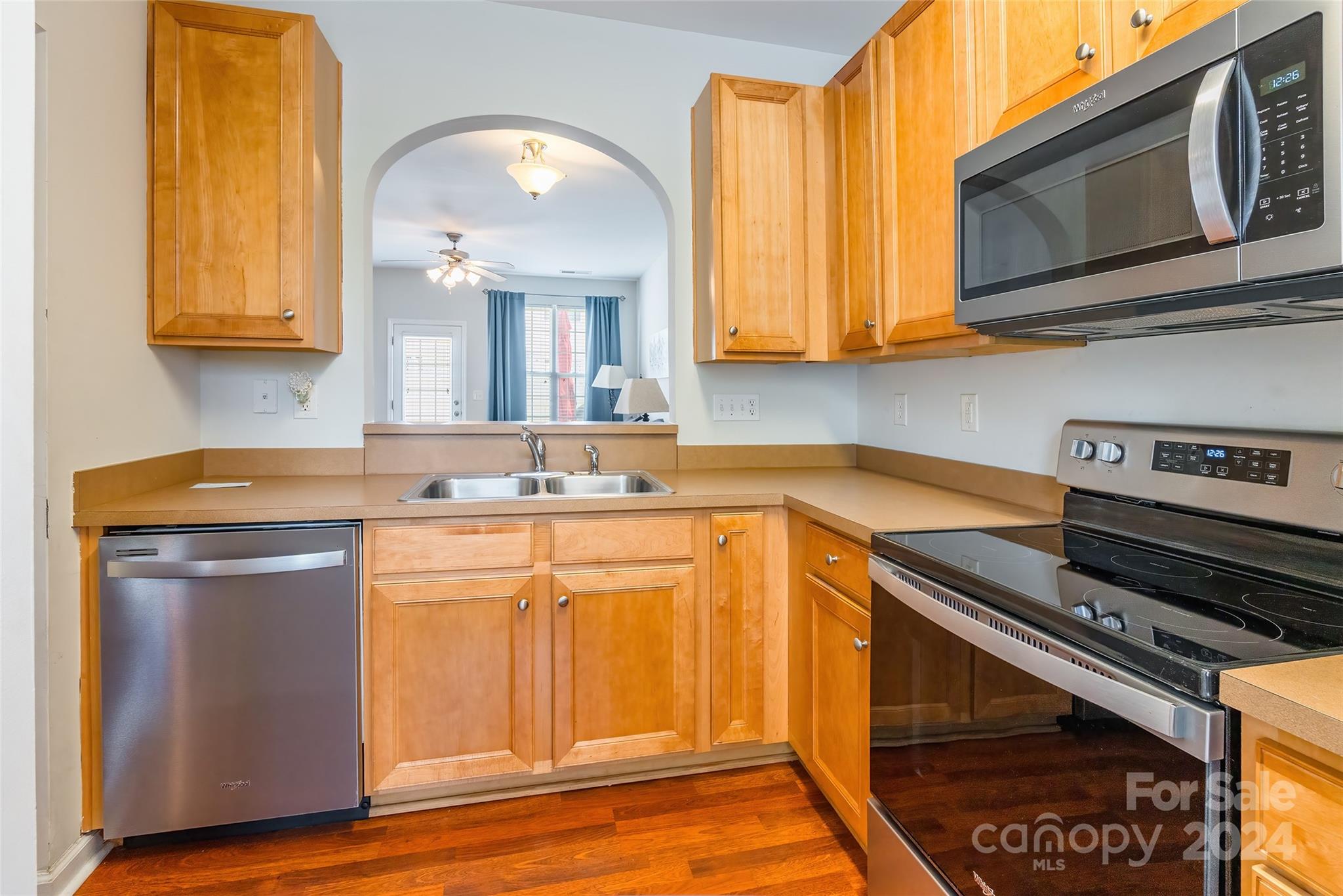 Ridge Pointe - Residential