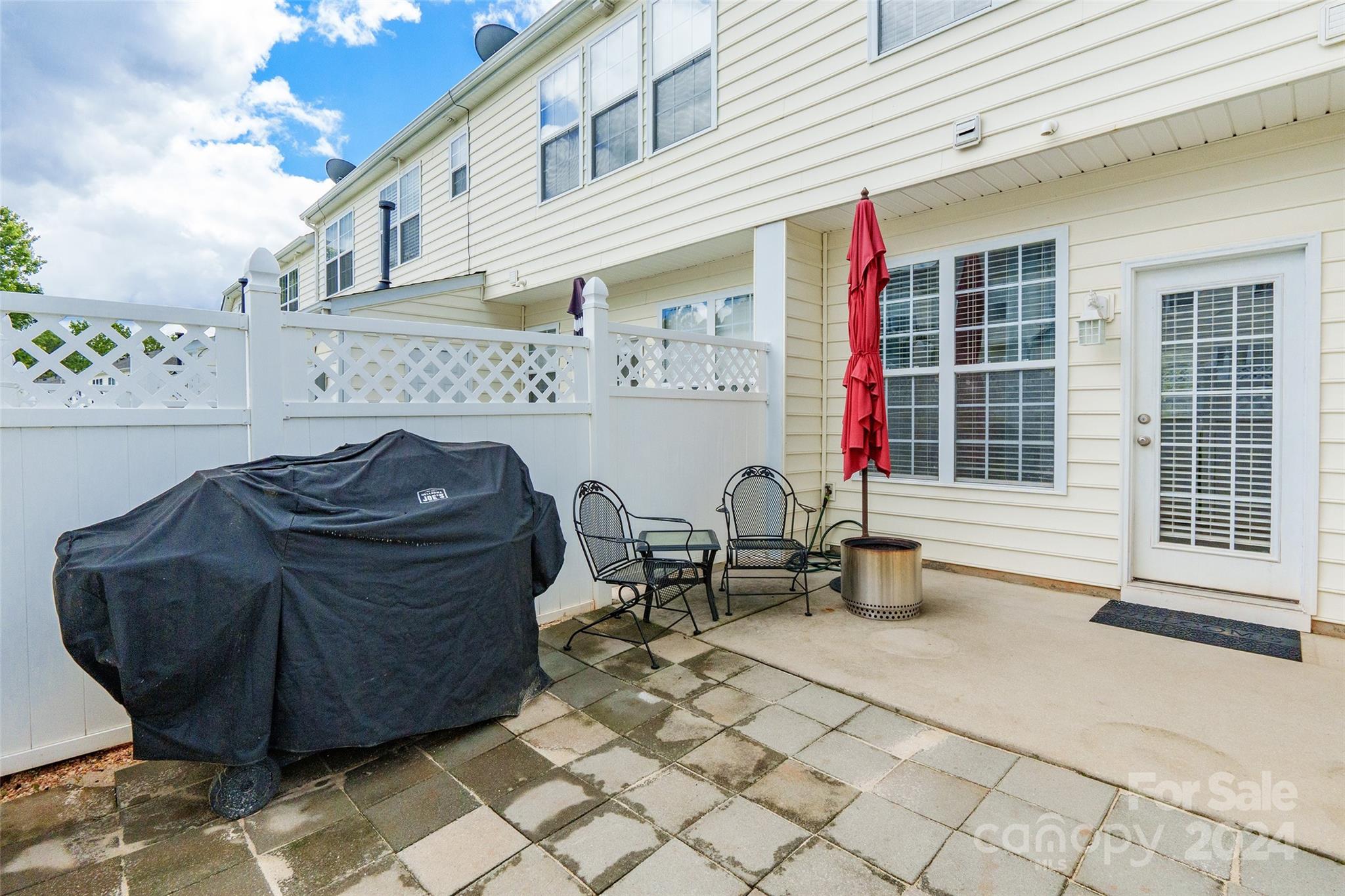 Ridge Pointe - Residential