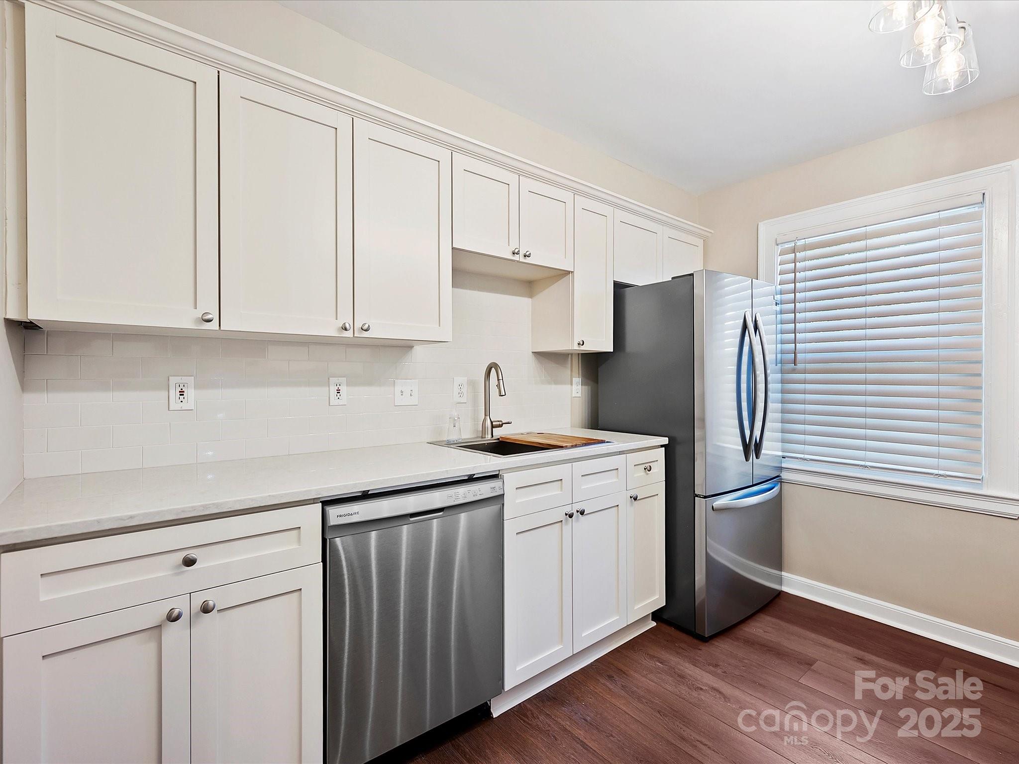 107 S Laurel Avenue 101A