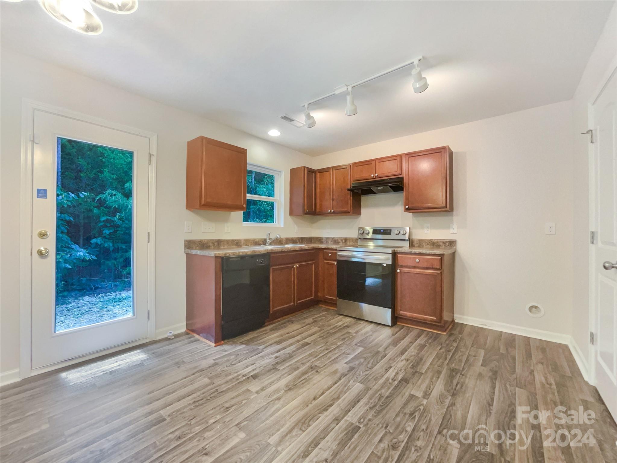 Gunnars Ridge - Residential