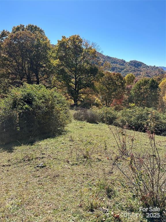 Hidden Valley - Land