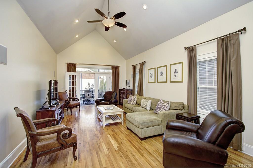 The Arts District - Residential