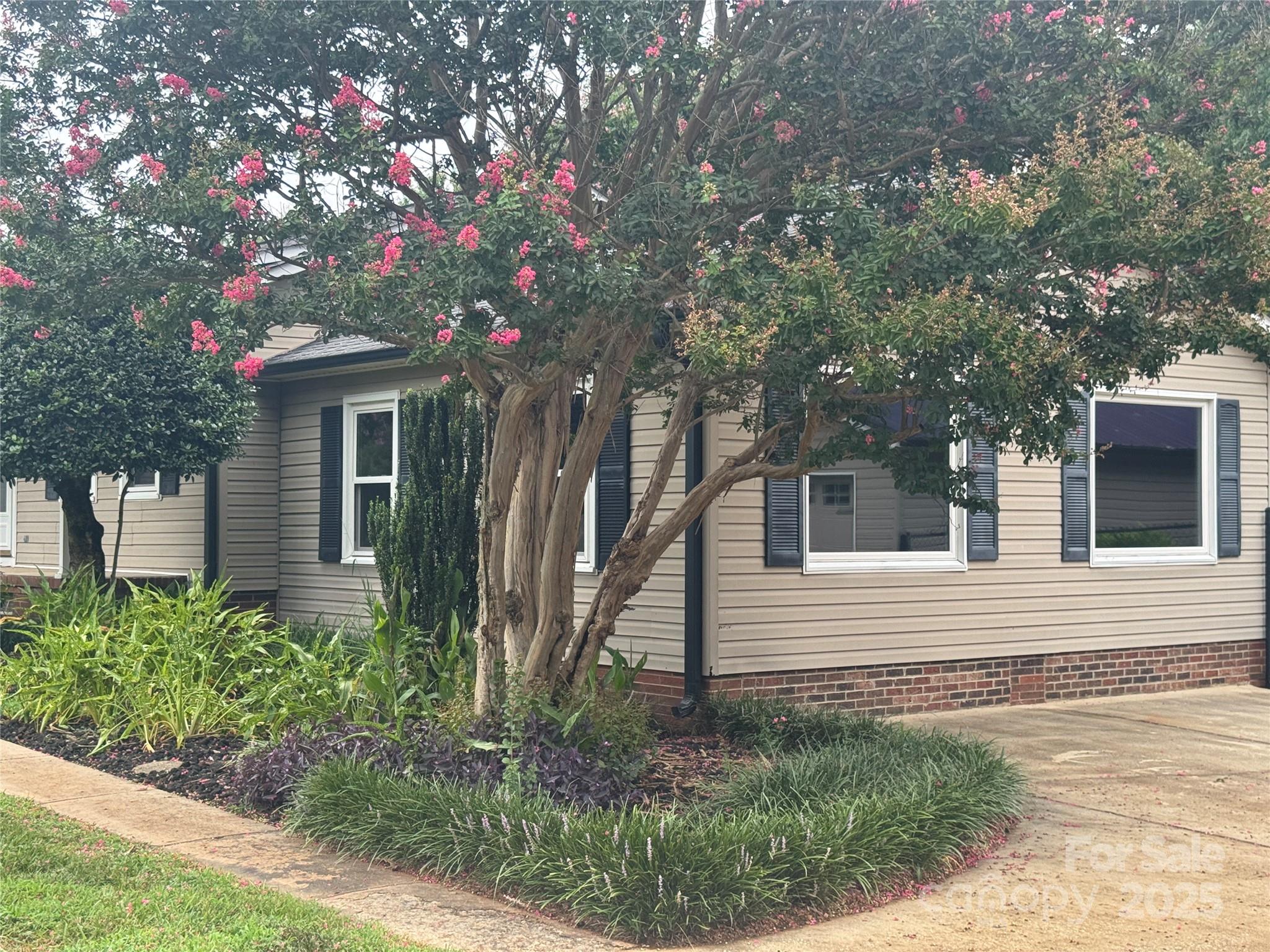 2225 Barger Road