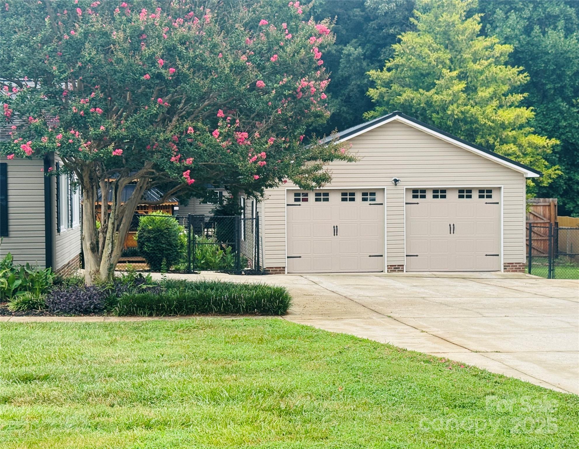 2225 Barger Road