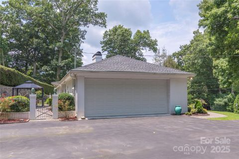 A home in Waynesville