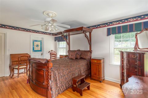 A home in Waynesville