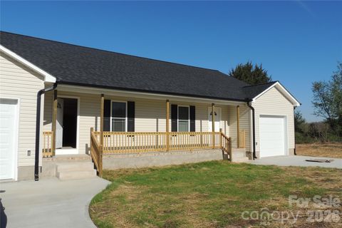 Photo of 1943-1955 Glen Manor Court #1-2, Lincolnton, NC 28092 (MLS # 4352525)