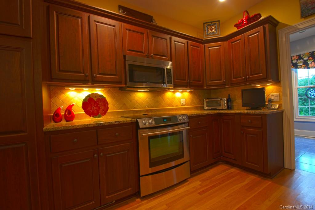 Lake Ridge At Pinsto Forest - Residential