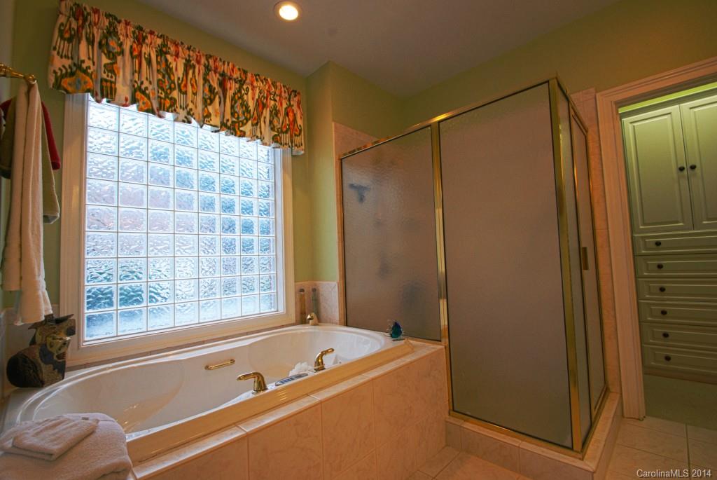 Lake Ridge At Pinsto Forest - Residential