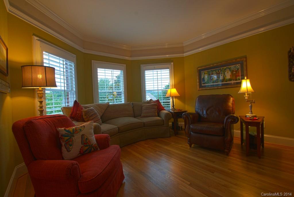 Lake Ridge At Pinsto Forest - Residential