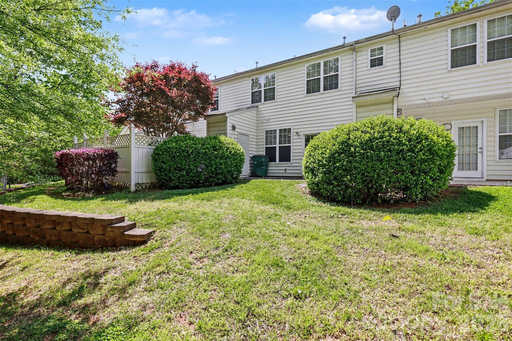 Villages Of Avonlea - Residential