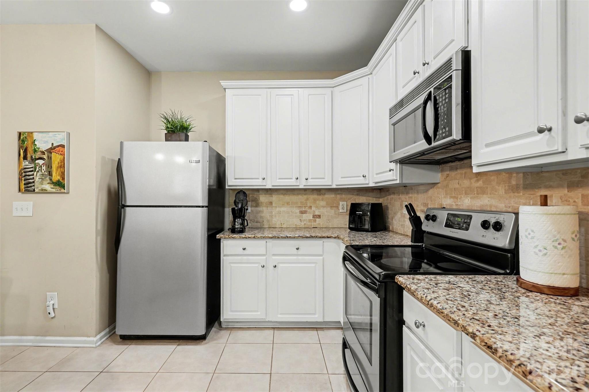 Villages Of Avonlea - Residential