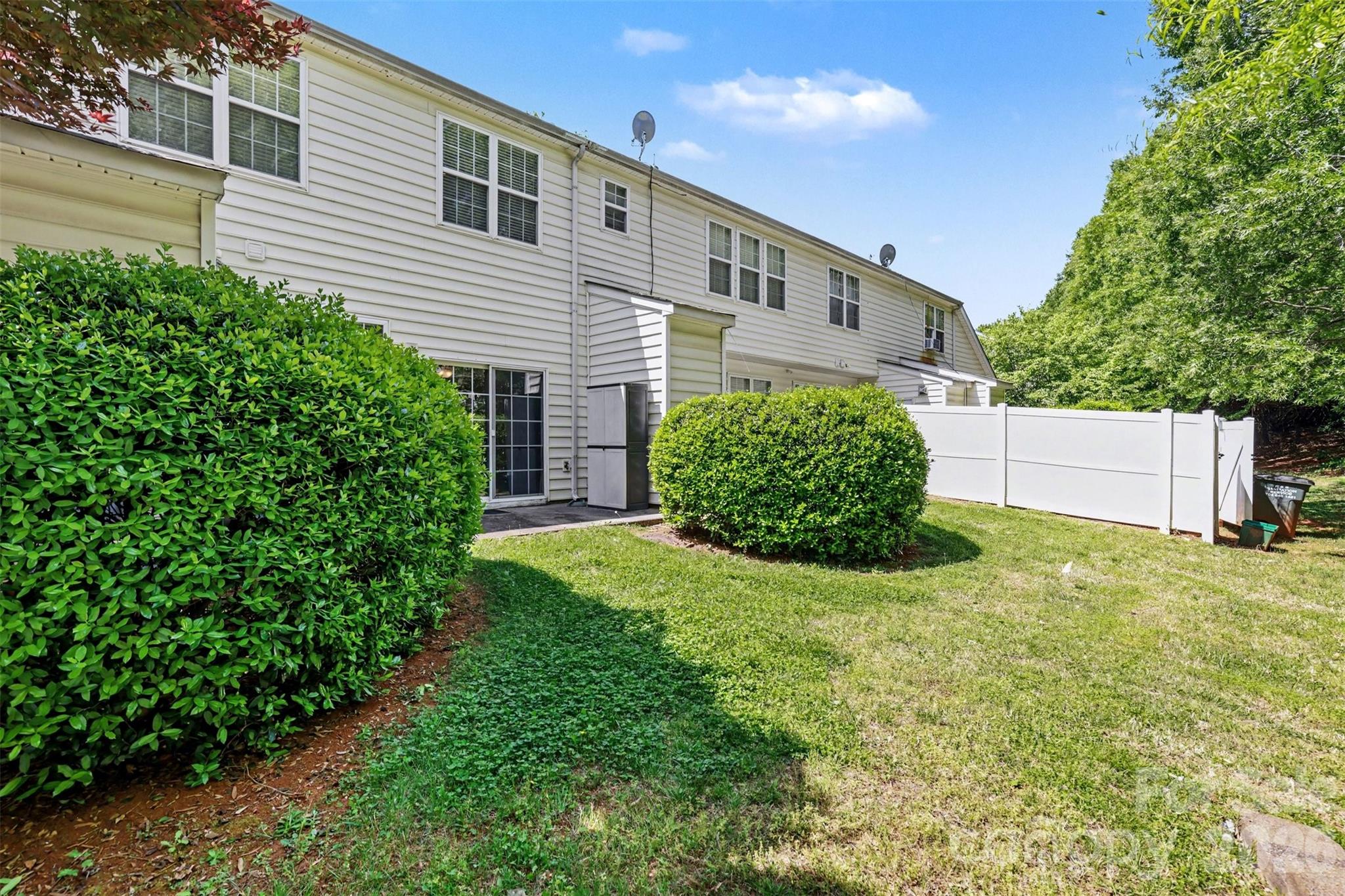 Villages Of Avonlea - Residential