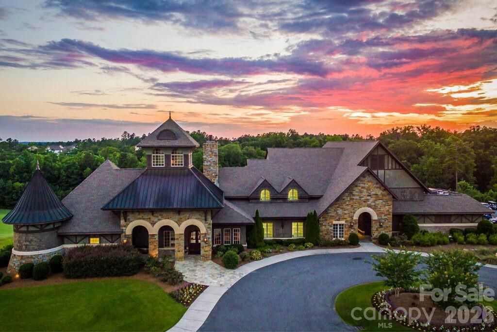 Charlotte, North Carolina, 28278, United States, 5 Bedrooms Bedrooms, ,5 BathroomsBathrooms,Residential,Active,2037561