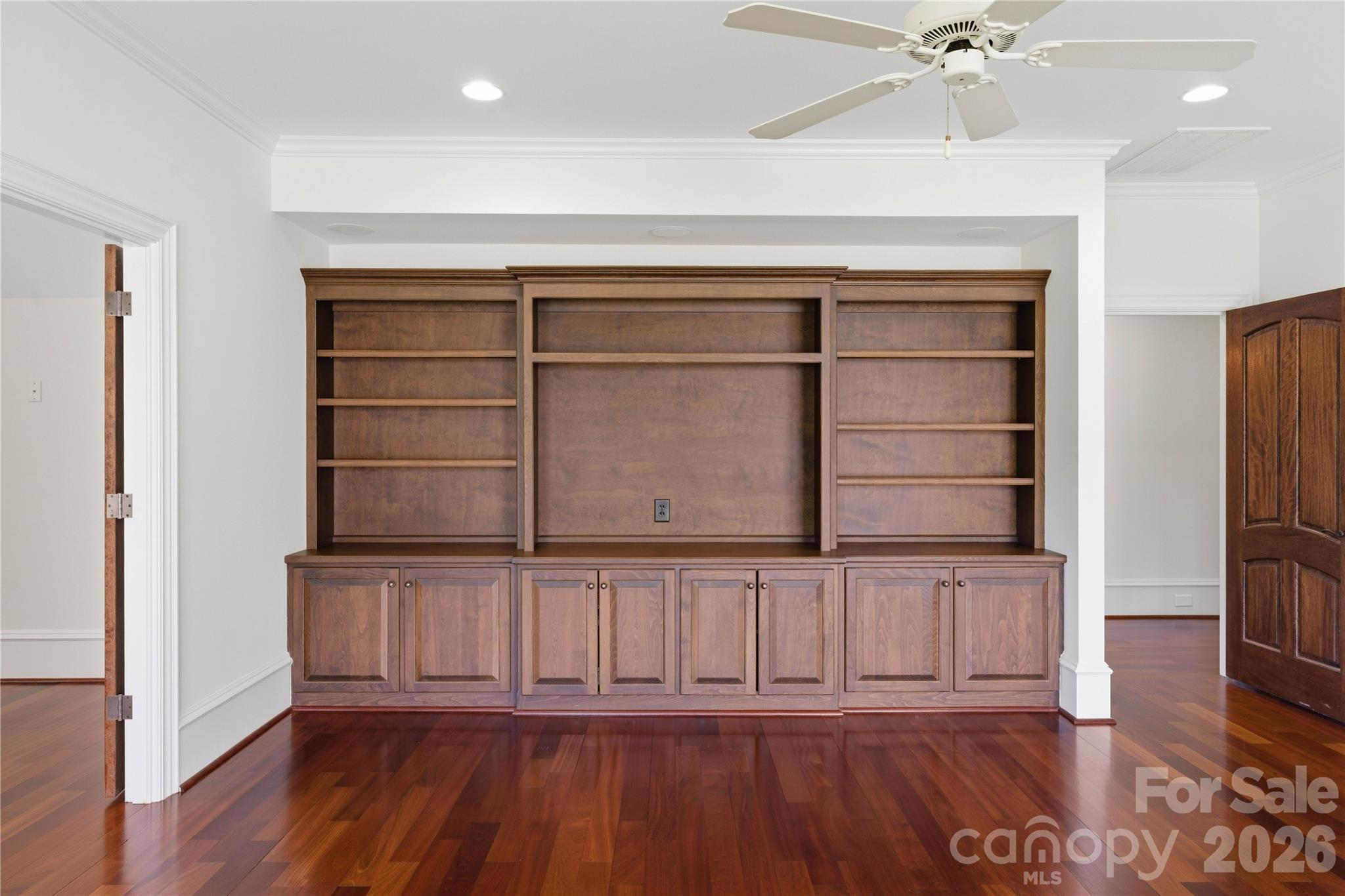 The Palisades - Residential