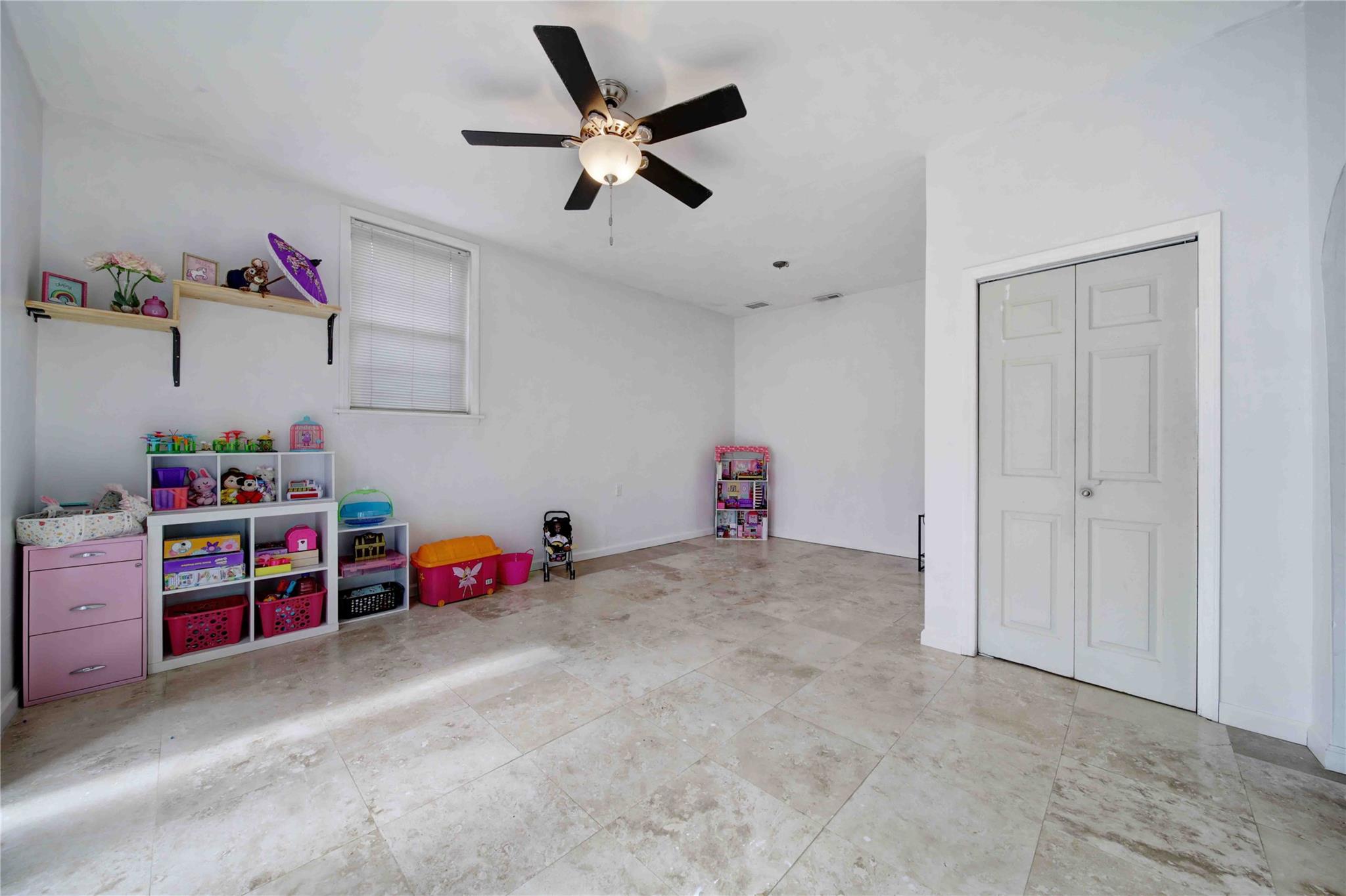 Colonial Heights - Residential