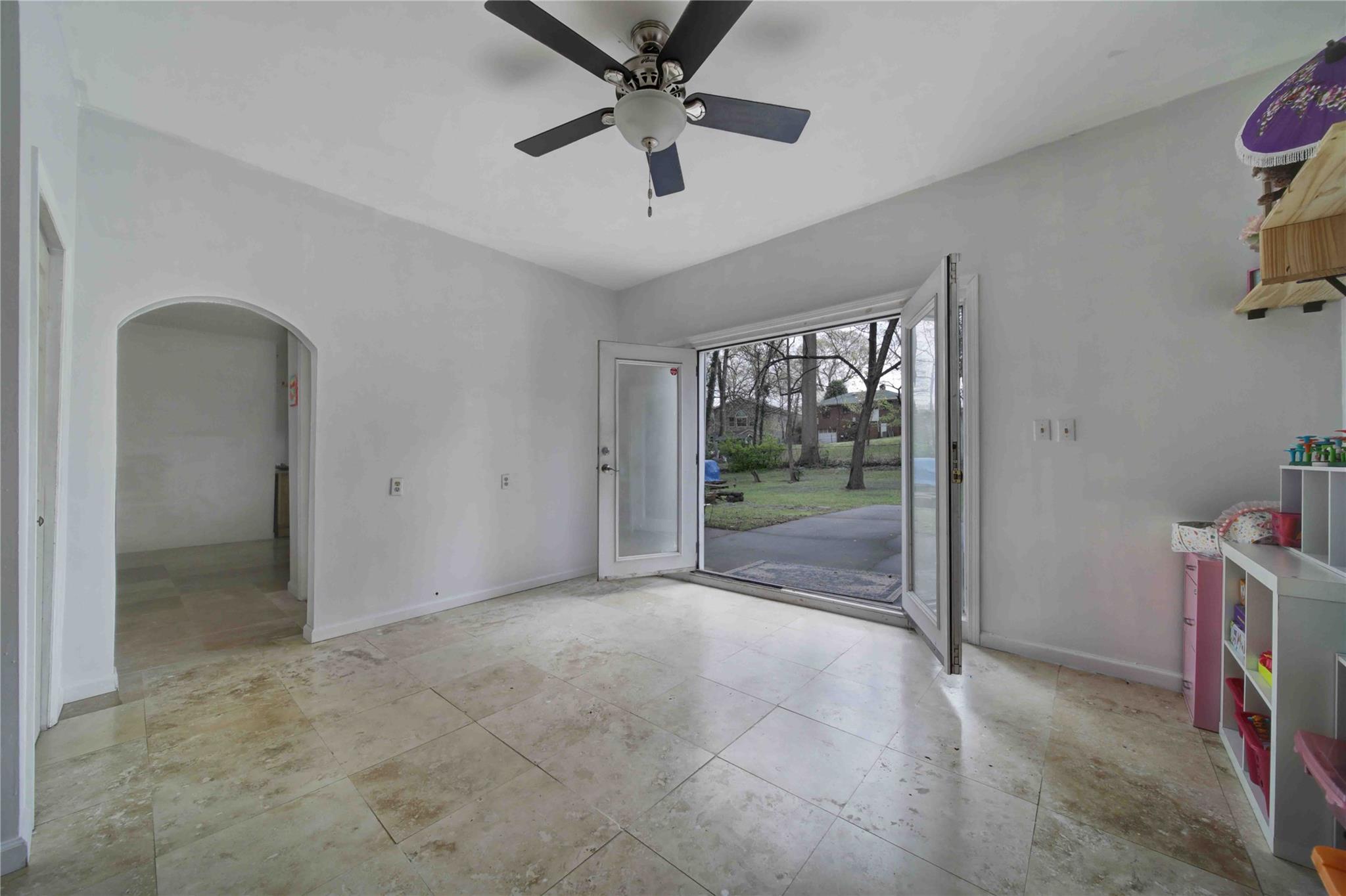 Colonial Heights - Residential