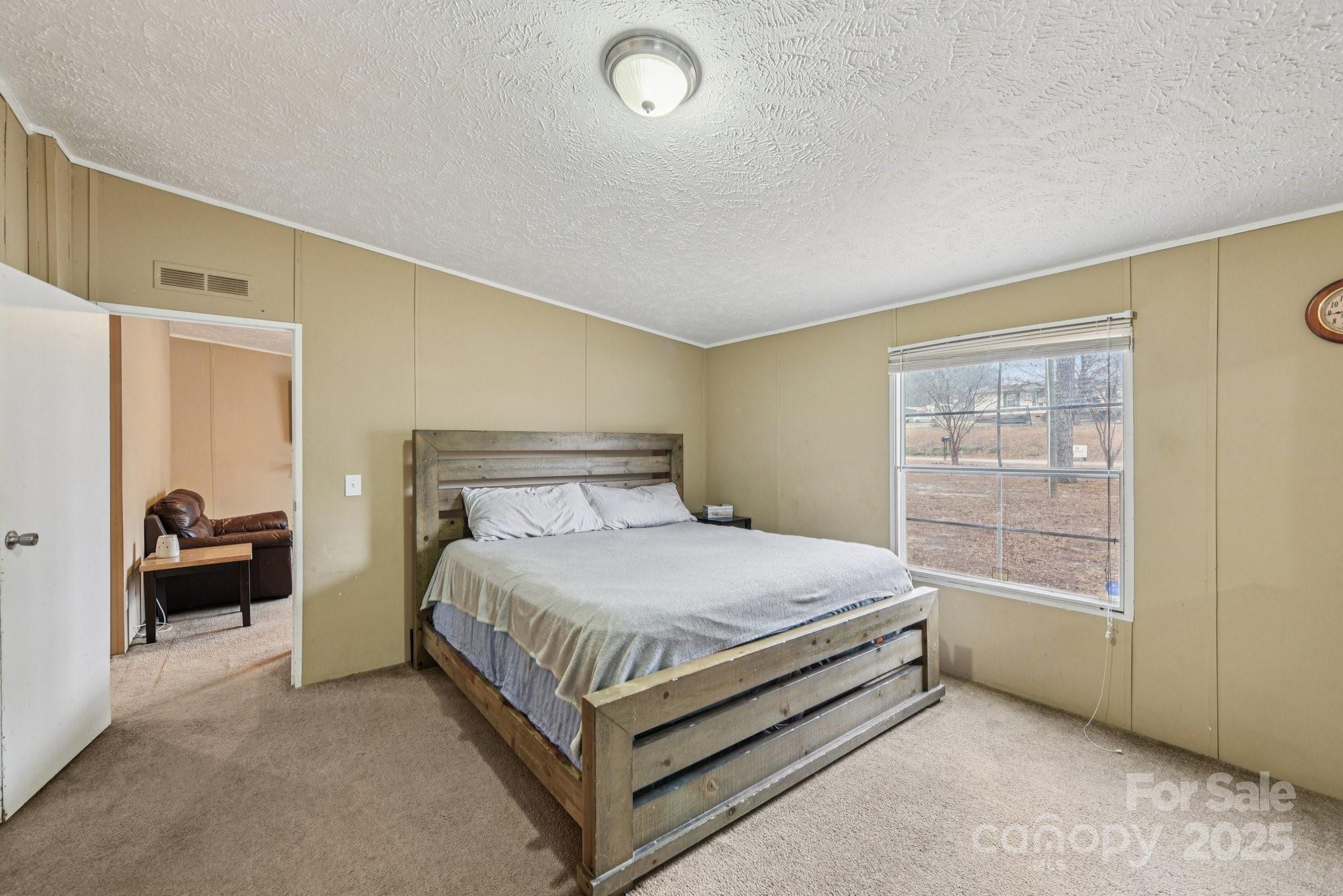 Hidden Oaks - Residential