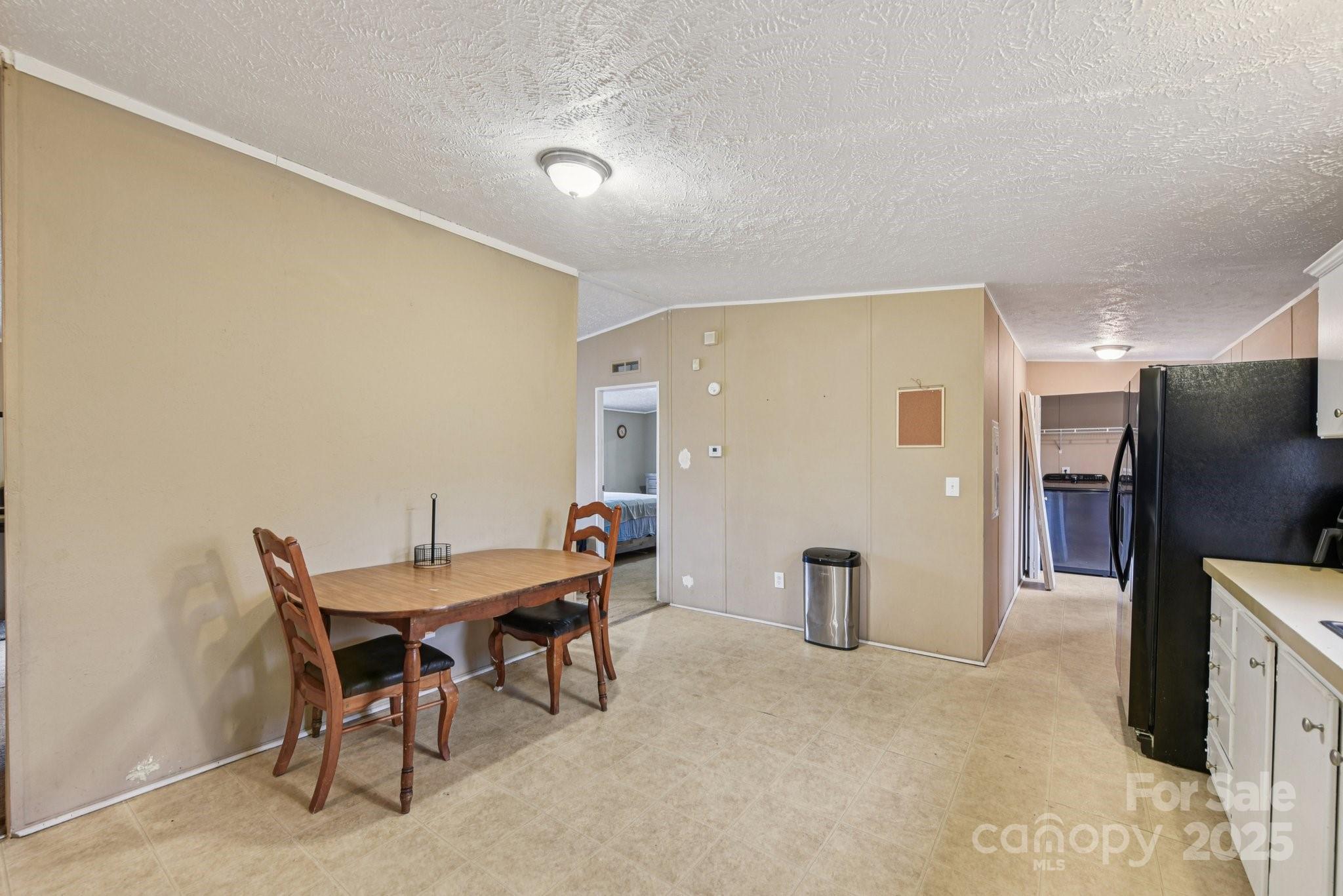 Hidden Oaks - Residential