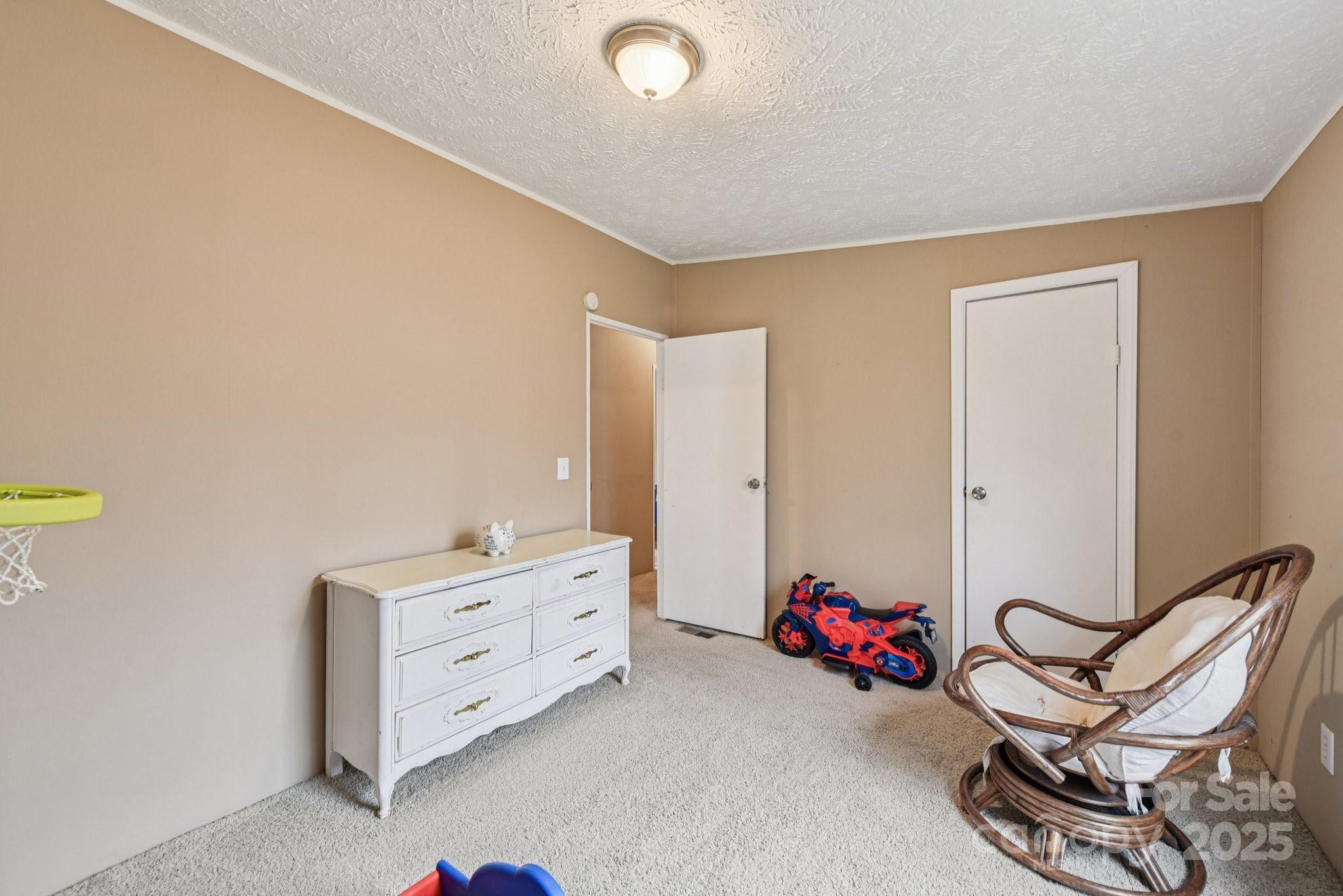 Hidden Oaks - Residential