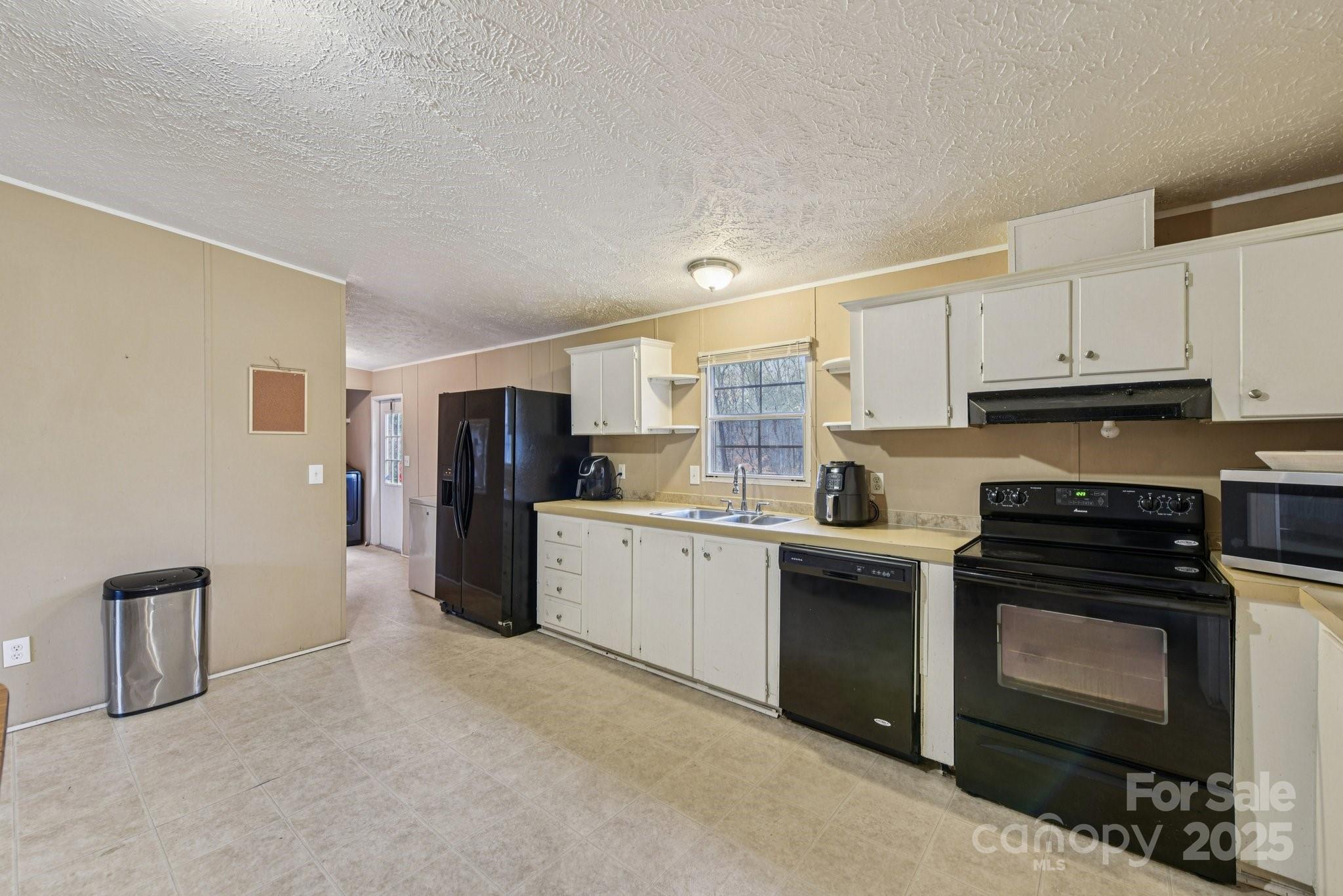 Hidden Oaks - Residential