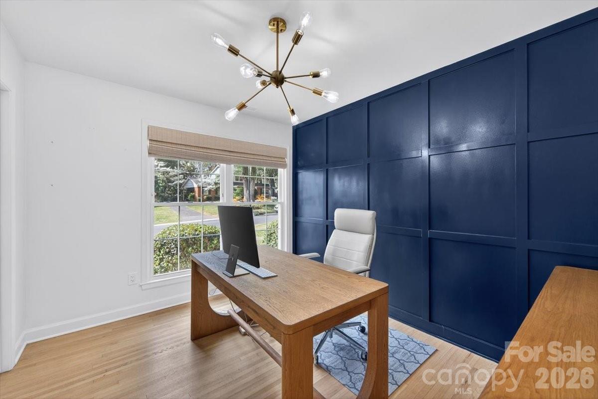 Beverly Woods - Residential