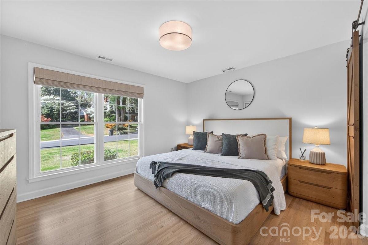 Beverly Woods - Residential