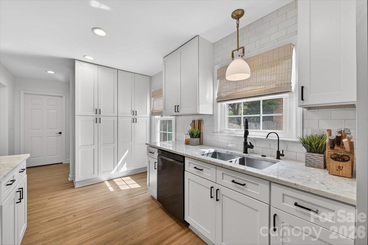 Beverly Woods - Residential