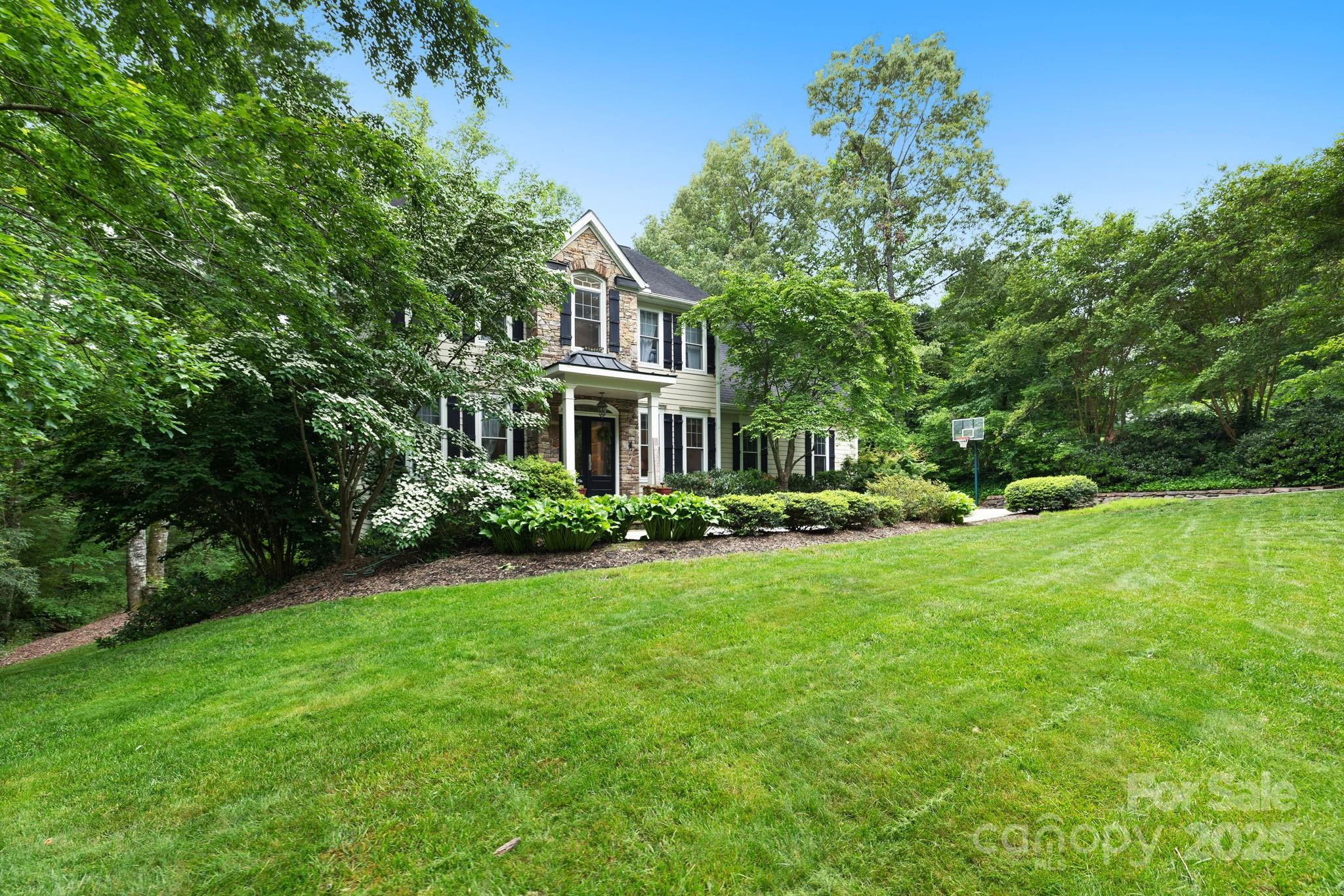 226 Duncan Estate Drive
