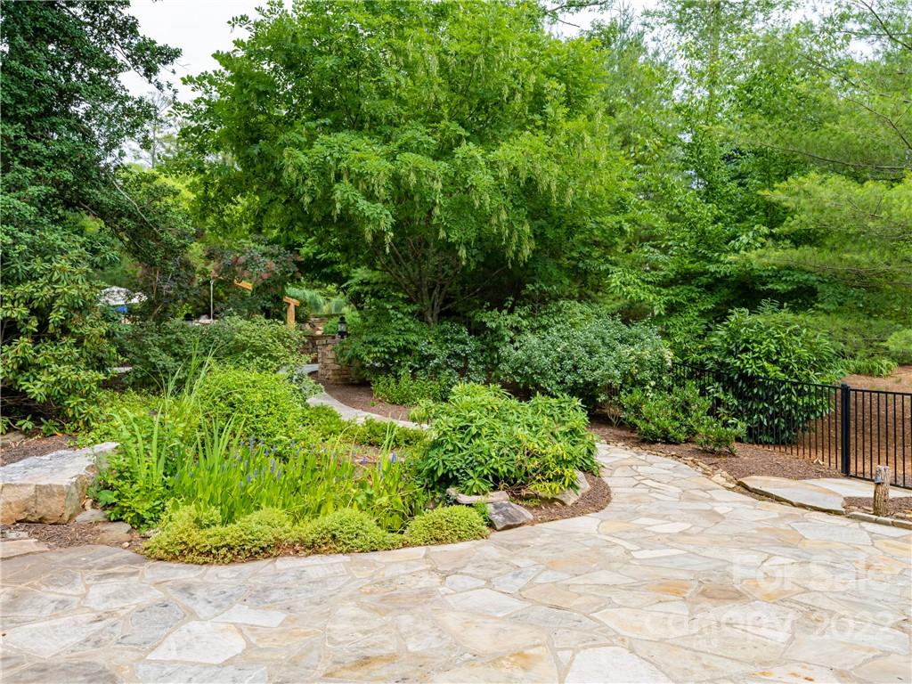 Ramble Biltmore Forest - Residential